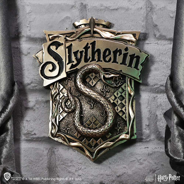 Harry Potter Slytherin Wall Plaque - Goblin Wood